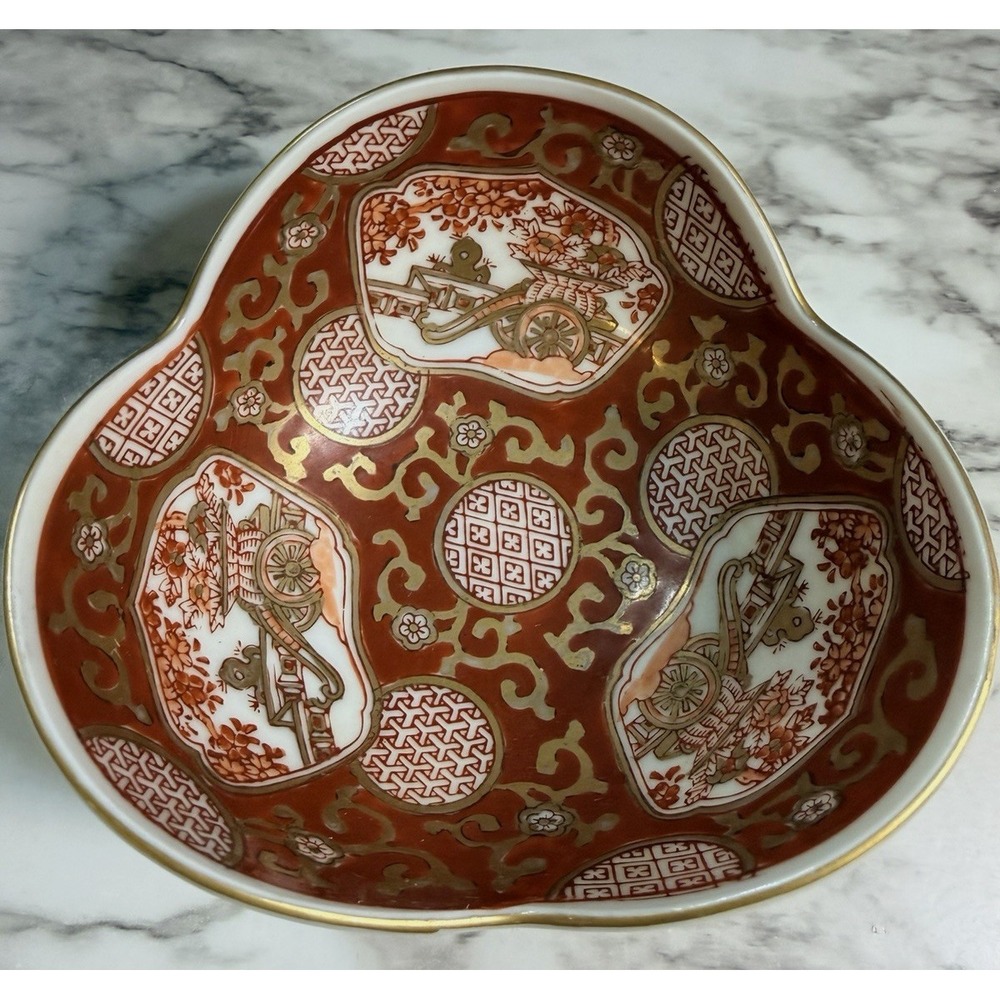 VTG Signed IMARI WARE  BOWL Japan‎ Porcelain Red "GOLD IMARI" (2635)